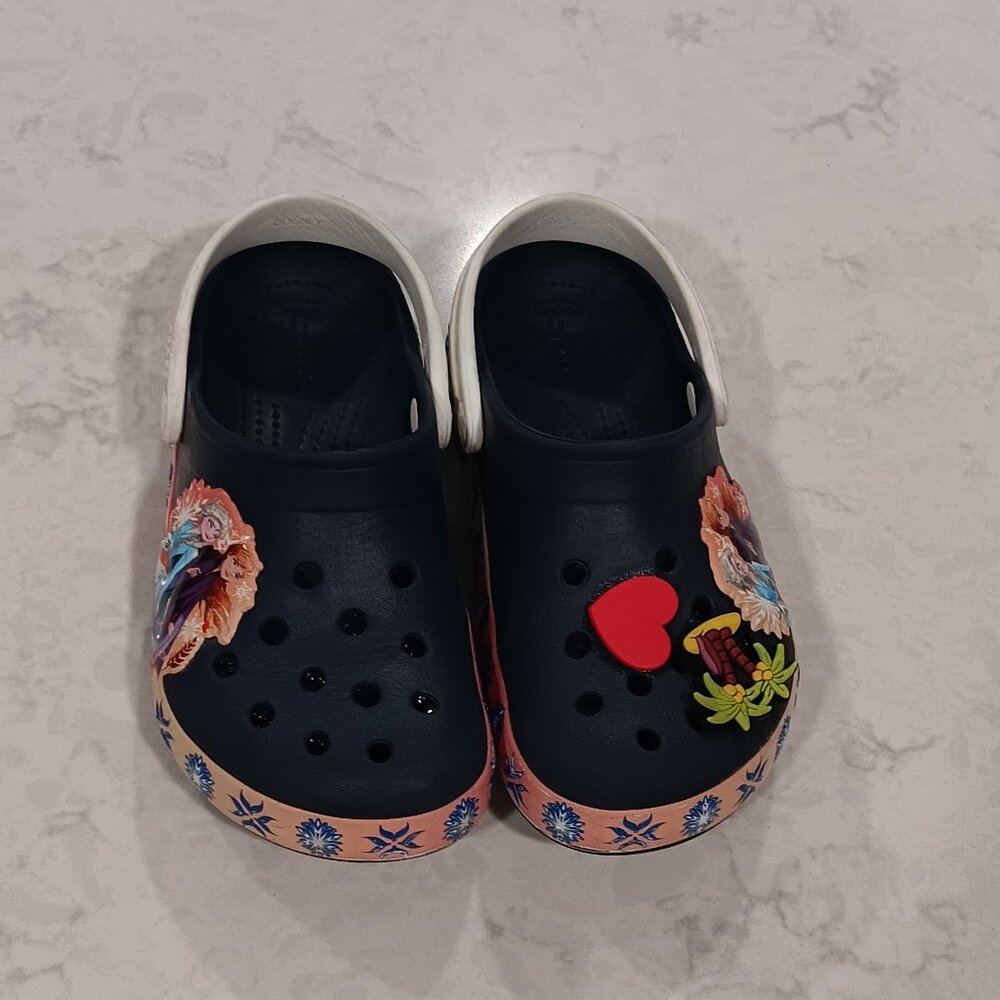 Disney Frozen II Iconic Comfort Crocs / Little Kid size 12 - Picture 8 of 9